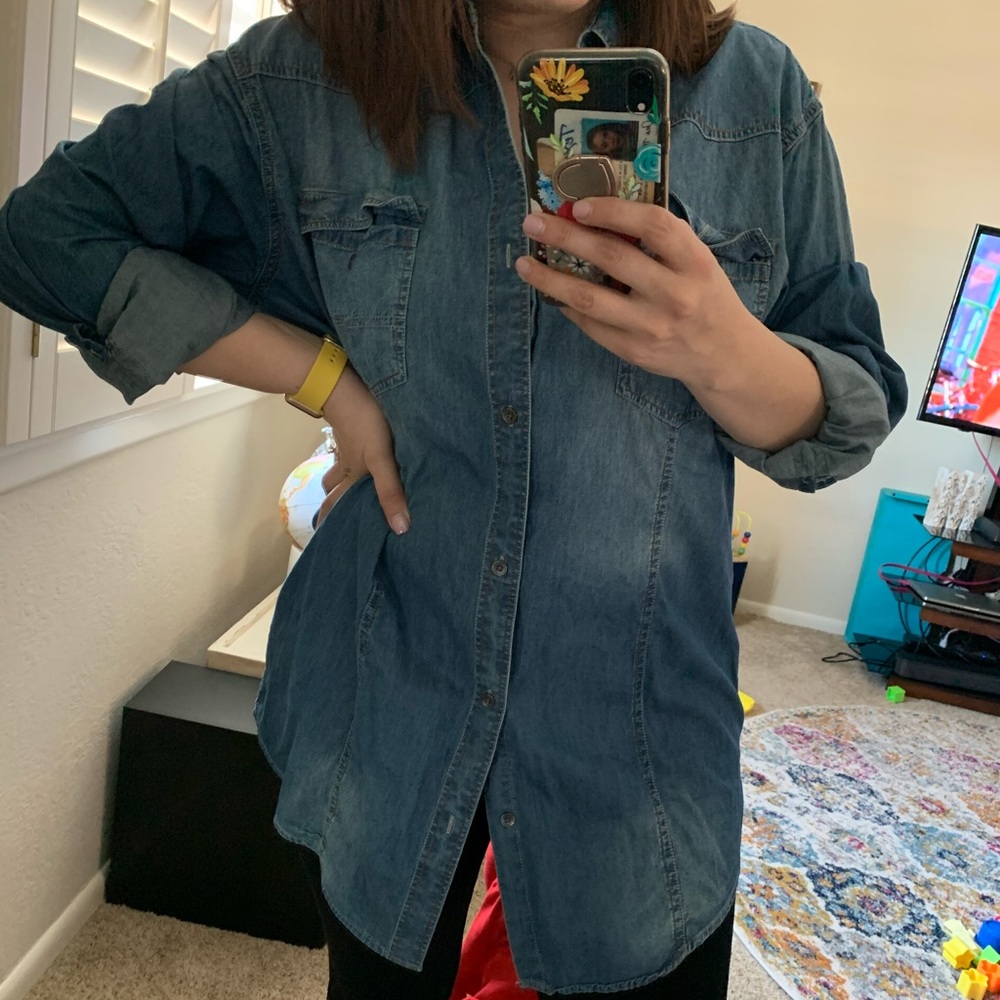 Men’s denim shirt